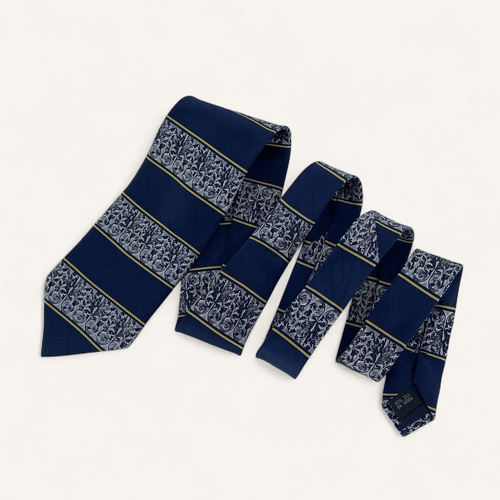 Giorgio Bissoni Necktie London New York Rome Silk Navy Gold Floral